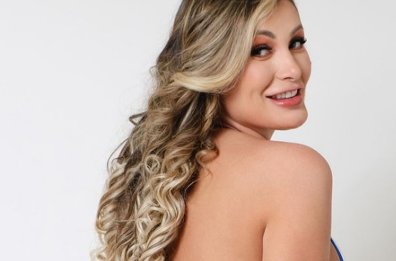 Andressa Urach volta a vender o corpo: ‘eu avisei que contaria’