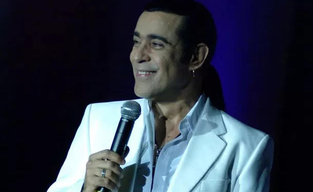 Elymar Santos é a grande atração nacional neste domingo na ‘Casa de Praia’ na Ponta Negra