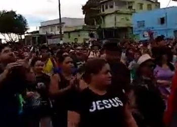 Vídeo: milhares de fiéis tomam as ruas e já marcham para Jesus em Manaus