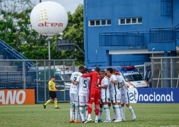 Na Colina, Manaus recebe o Confiança-SE com estreia do novo treinador