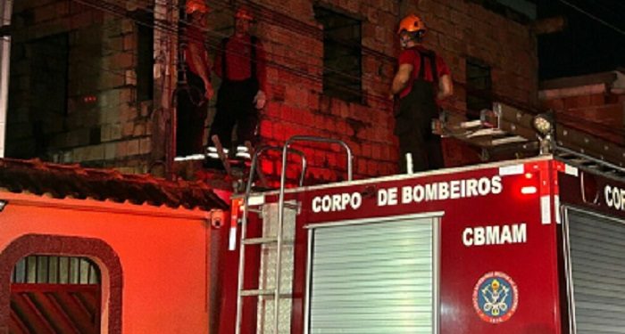 Cena forte: Vulgo ‘Cremosinho’ tomba do segundo andar de casa após morrer a tiros em Manaus