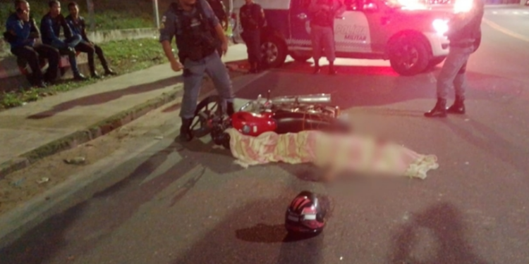Dois homens perdem a vida em acidentes de moto nas ruas de Manaus neste sábado