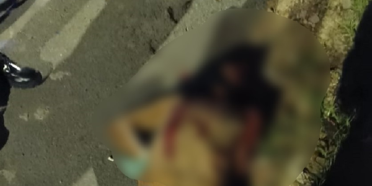 Vídeo: Homem é torturado, arrastado e morto a tiros em terreno baldio em Manaus