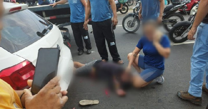 Motociclista fica ferido ao colidir com três carros na Cidade Nova