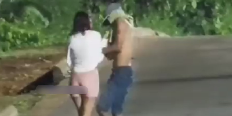 Cenas fortes: Homem é flagrado arrastando jovem pro mato e a estuprando no Amazonas