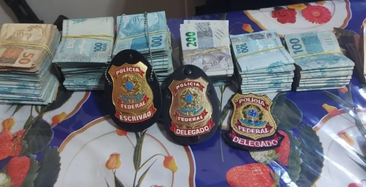 PF apreende R$ 100 mil em operação que investiga policiais no Amazonas