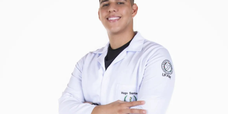 Jovem acadêmico de Medicina da Ufam com câncer pede ajuda para tratamento em SP: ‘gastos excessivos’