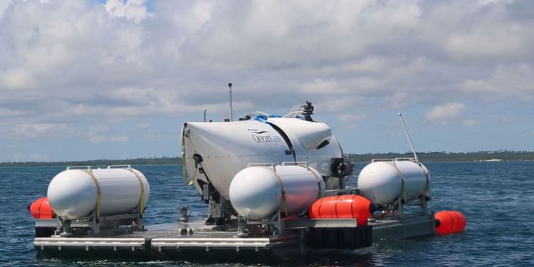 Oxigênio de submarino desaparecido acaba nesta quinta-feira
