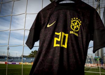 Seleção jogará com uniforme preto pela 1ª vez na história
