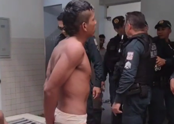 Vídeo: blindados encaram policiais dentro da delegacia: ‘eu tenho direito de ficar em pé?’