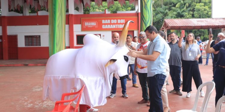 Wilson Lima assegura que Festival Parintins está mantido e Garantido se apresenta nas três noites