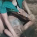 Vídeo: Gatinhas do Mutirãozinho realizam UFC no esgoto