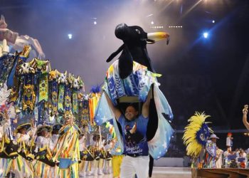 Caprichoso leva o bicampeonato em cima do Garantido por diferença apertadíssima