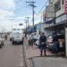 Autoescola na Constantino Nery é invadida por dupla e 15 pessoas são trancadas no banheiro