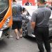 Mulher fica ferida após ter carro atingido por ônibus em Manaus