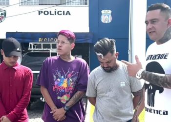 Vídeo: desculpas para a polícia dos blogueiros de Manaus repercute nas redes: ‘cara de coitadinhos’