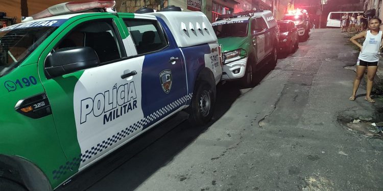 Vendedor de frutas é executado ao ir fazer compra em beco do Santo Agostinho; veja