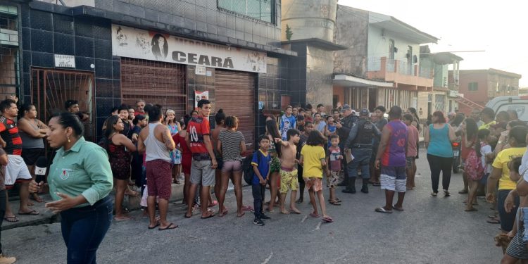 ‘Espionando’ facção rival para Coquinho, Garrafa é executado na porta de casa