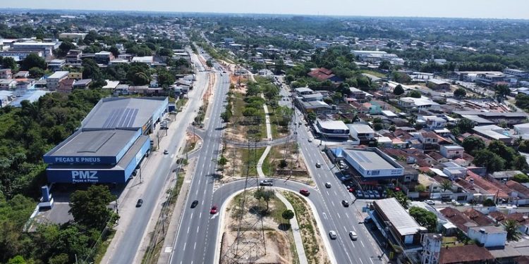 Prefeitura interdita trecho da avenida das Torres para avanço da obra do viaduto