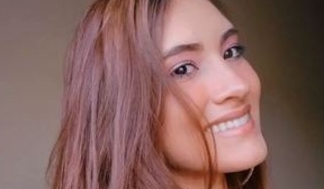 Jovem de 21 anos é encontrada morta sem roupas e o chefe é o suspeito do crime