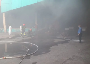 Funcionários do supermercado DB passam mal após princípio de incêndio