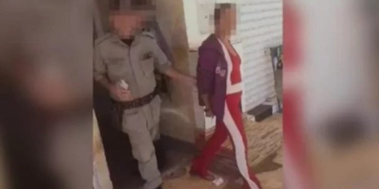 Mulher corta testículos do marido após pegar mensagens com a ex; veja imagens