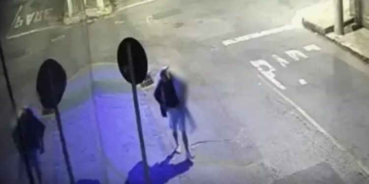 Vídeo: mulher desacordada é raptada da porta de casa e violentada após show de Thiaguinho