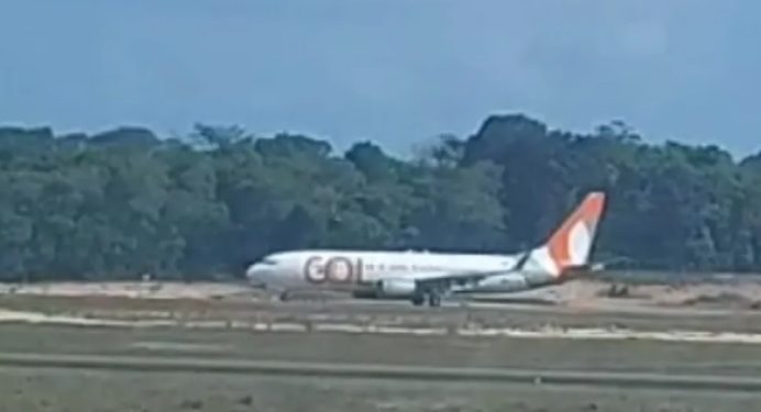 Avião da Gol com 150 pessoas sofre pane e faz pouso de emergência em Manaus