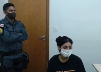 Vaza vídeo da influenciadora Isabelly Aurora durante audiência de custódia em Manaus; veja