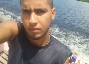 Mãe pede ajuda para encontrar filho que teria sido esquartejado e enterrado em Manaus