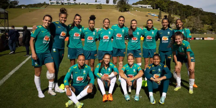Órgãos terão expediente alterado devido a jogos das meninas do Brasil na Copa