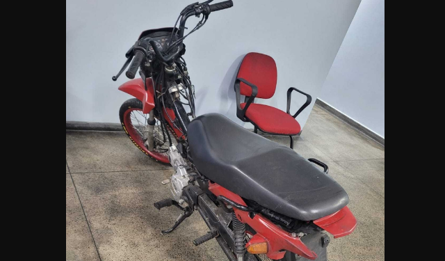 Com moto roubada, homem passa mal durante o baculejo da PM e vai parar no SPA em Manaus