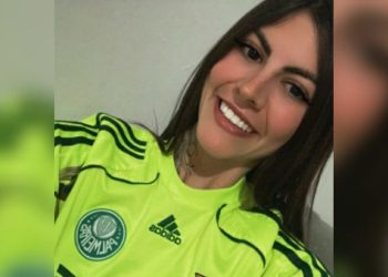 Atingida por garrafa de vidro no pescoço, torcedora do Palmeiras morre no hospital