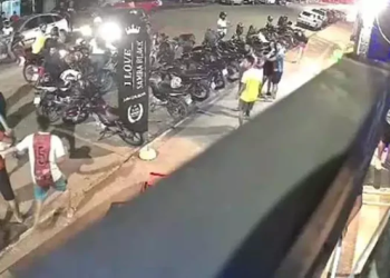 Cabo da PM é atacado com a esposa na saída de festa: ‘Tu é polícia, aqui é facção’