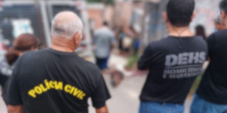 Quinteto encurrala jovem e o executa com 14 tiros na zona Norte