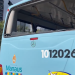 Após motorista não parar para assaltantes, ônibus é depredado e passageiro fica ferido