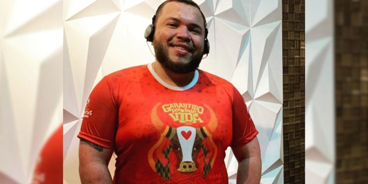 Batuqueiro do Garantido morre eletrocutado tentando fazer ornamentação para aniversário da filha