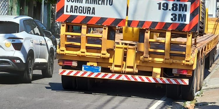 Passagem subterrânea que liga bairro São Jorge ao vieiralves é interditada pela prefeitura para manutenção