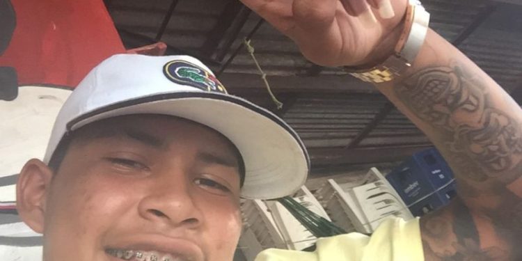 Adolescente de 15 anos é executado com tiros na cabeça