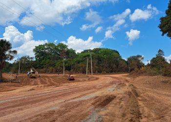 Governo do Amazonas executa obras de pavimentação da Rodovia AM-453, em Manacapuru
