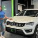 Andressa Urach compra carro de R$ 180 mil e comemora: ‘Todo trabalhador é digno’