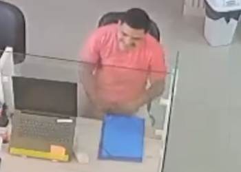 Esse é dos ‘bons’: suspeito de assalto em Manaus vai preso ao esquecer currículo no local do crime