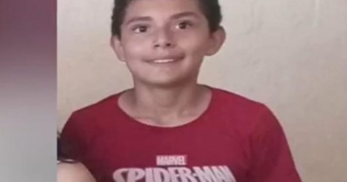 Mãe procura filho em Manaus após confusão em escola da Compensa
