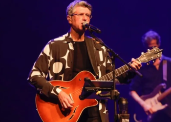 Casa de Praia Zezinho Corrêa tem Leoni como atração do fim de semana