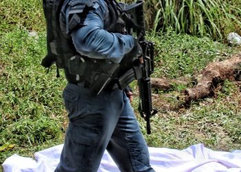 Polícia é chamada ao Jorge Teixeira para identificar cadáver em beco