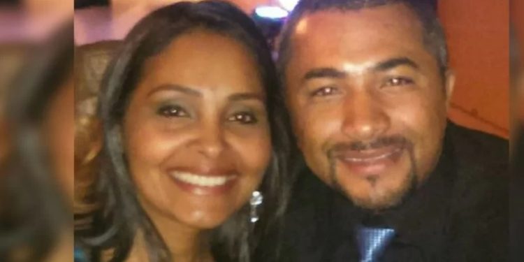 Policial civil chefe da delegacia de defesa à mulher é assassinada a facadas pelo ex