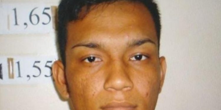 Homem é procurado no AM por obrigar vítima a transferir R$ 14 mil para quadrilha via PIX