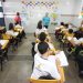 Prefeitura de Manaus divulga lista de professores que receberão 14º e 15º salário; confira