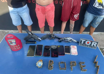 Quadrilha que roubou R$ 300 mil de casa de advogado que tinha coleção de 60 armas é presa