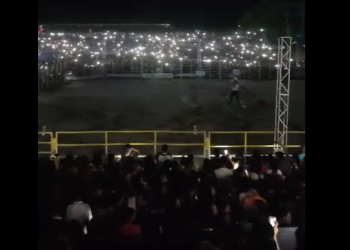 Durante rodeio no AM, bebê despenca de arquibancada de cinco metros de altura